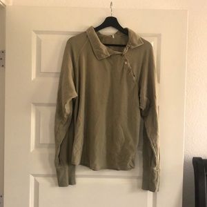 Free people summer sweatshirt.